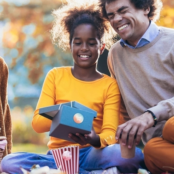 Multi colored Ombre' 1.5" Thank You Stickers - Picture 4 of 7